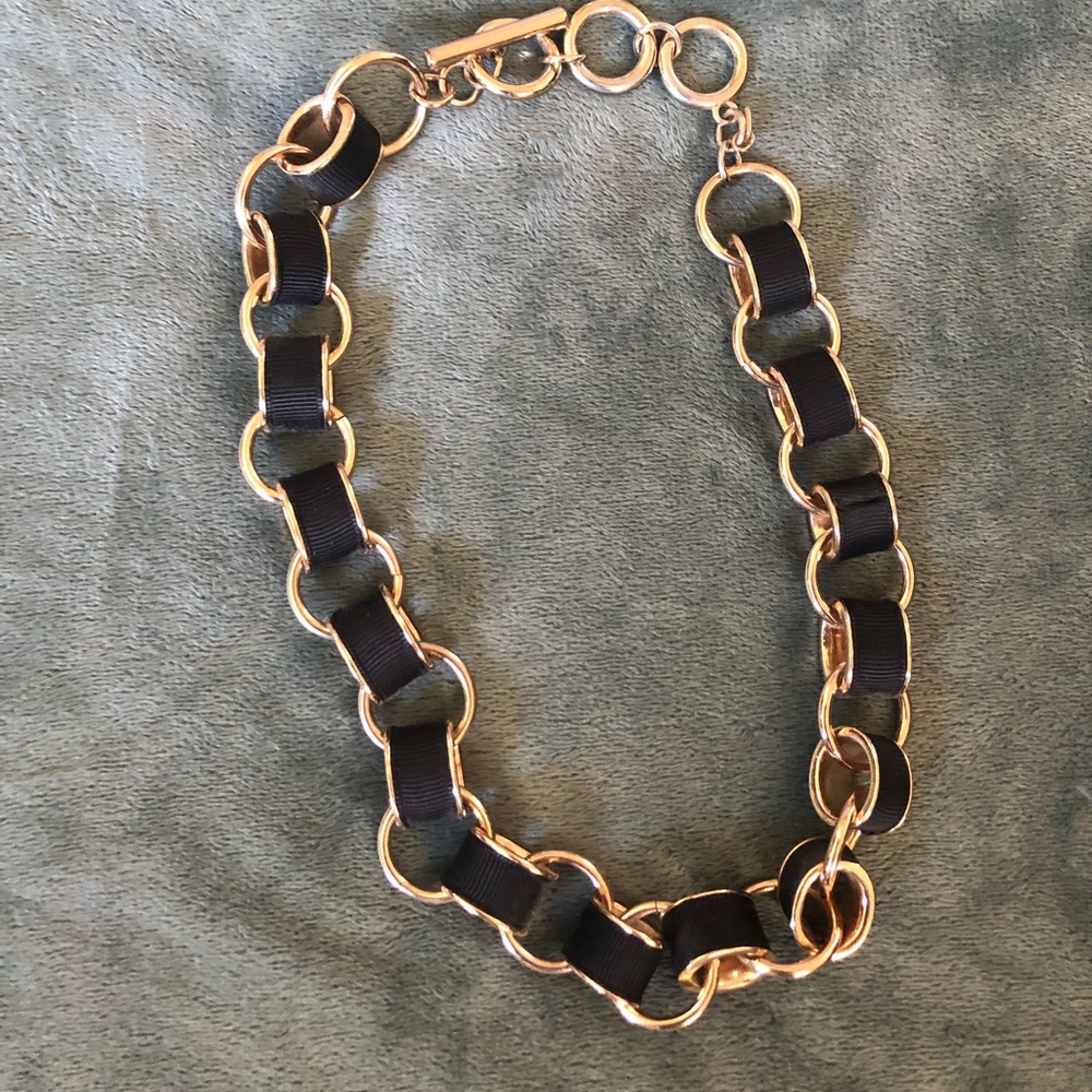 Chunky black and gold link necklace